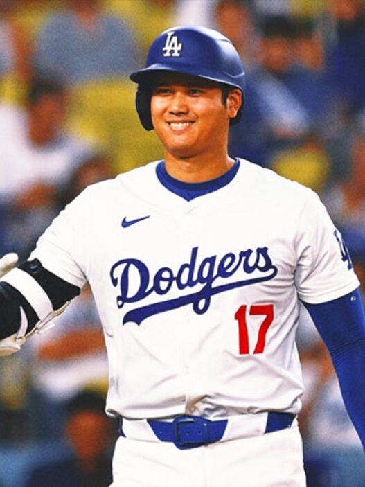 Dodgers' Shohei Ohtani becomes first MLB player to post 50/50 season