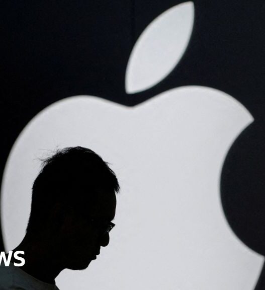 Apple told to pay back €13bn in tax by EU