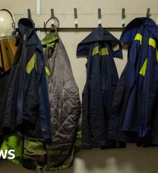 Final days of Port Talbot steelworks captured in images