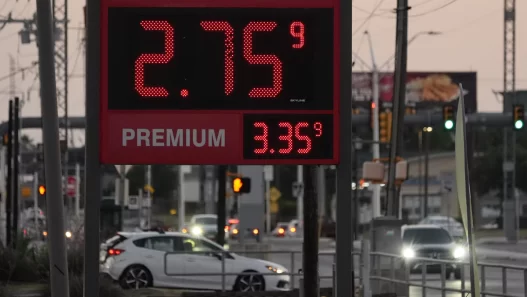 Gas prices: National average cost falls to under $3.30 per gallon