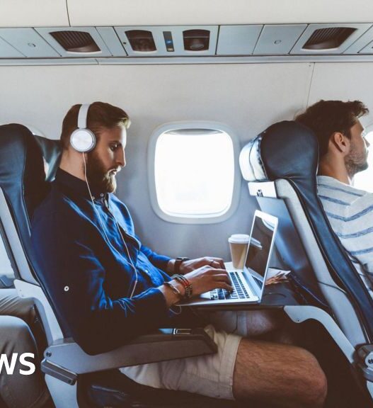 How to avoid a row over reclining plane seats