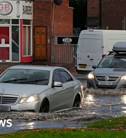 More heavy rain for parts of UK as summer ends