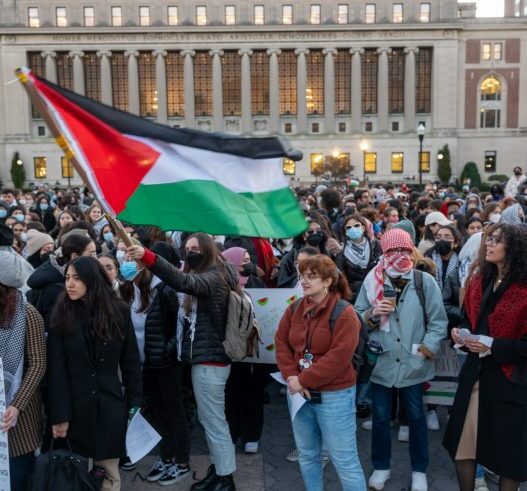 Pro-Hamas Students Block Entry To Campus, Vandalize Statue on First Day of Classes