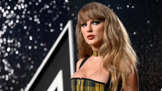 ROOKE: Taylor Swift Accidentally Admits She Doesn’t Care About Her Fans