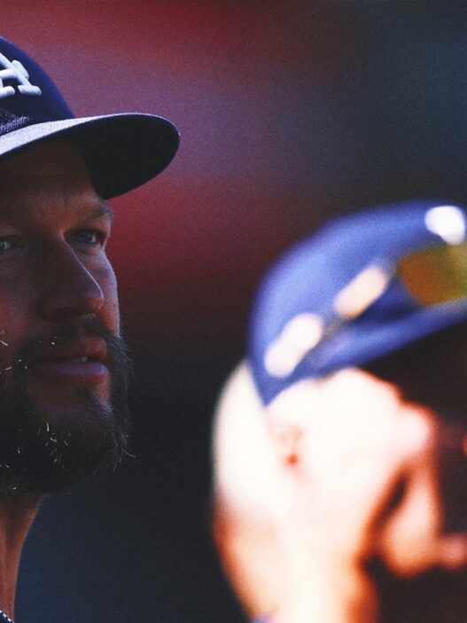 Dodgers pitcher Clayton Kershaw tells 'MLB on FOX' pregame crew he's playing in 2025