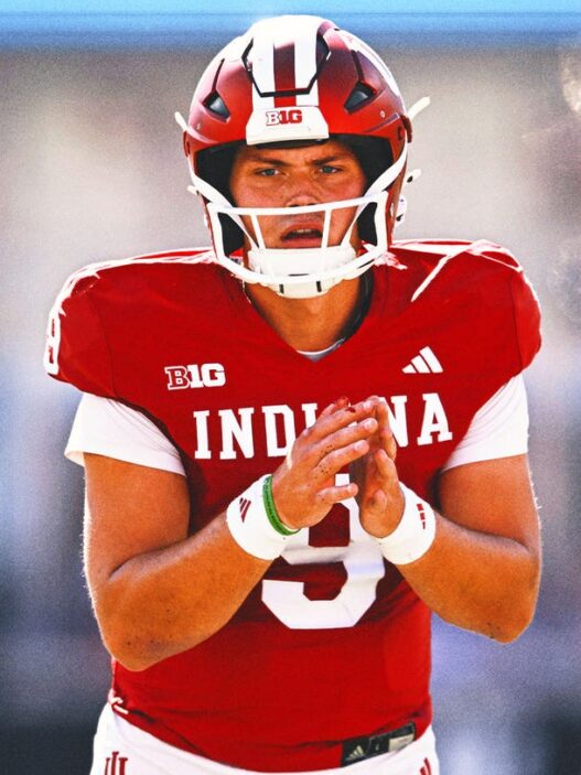 Indiana QB Kurtis Rourke out indefinitely with right thumb injury