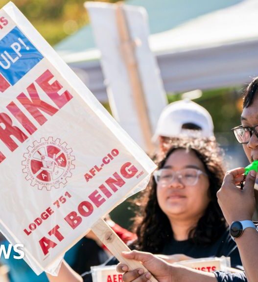 Boeing withdraws 30% pay rise offer to striking workers