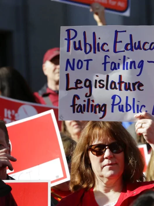 DC teachers reach labor deal after months of negotiations