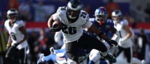 Eagles’ Saquon Barkley Has Incredibly Powerhouse Day Against Giants, Shuts Up New York Boobirds In Shellacking Fashion