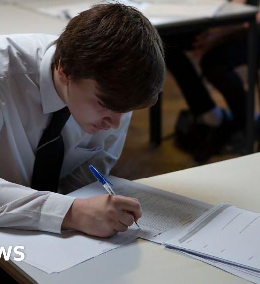 GCSE students to continue receiving Covid exam help