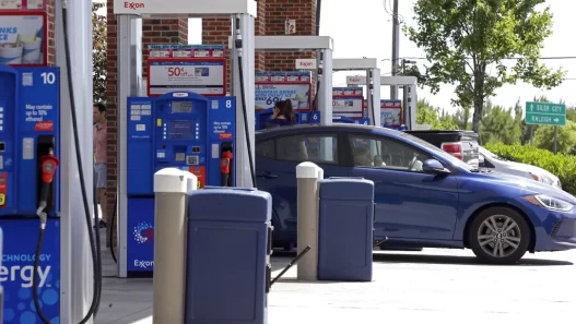 Gas prices: Costs remain higher than a week ago