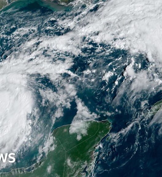 Hurricane Milton expected to strengthen as it heads for Florida