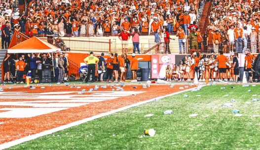 Kirby Smart: Refs set precedent by changing call after fans toss trash on field