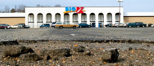 Kmart To Shut Down Last Full-Scale Store