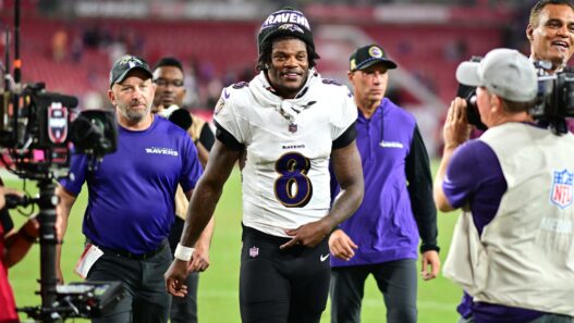 Lamar Jackson Throws Incredible 5 TDs In ‘Monday Night Football’ Performance That Leaves You Asking … Super Bowl?