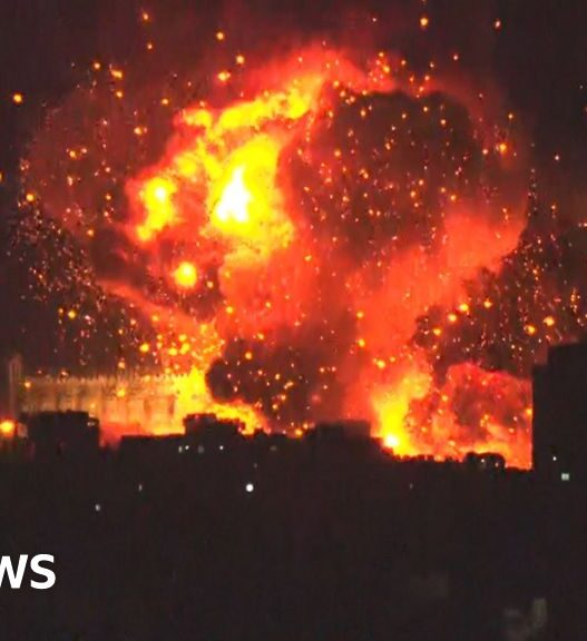 Moment huge explosion shakes Beirut