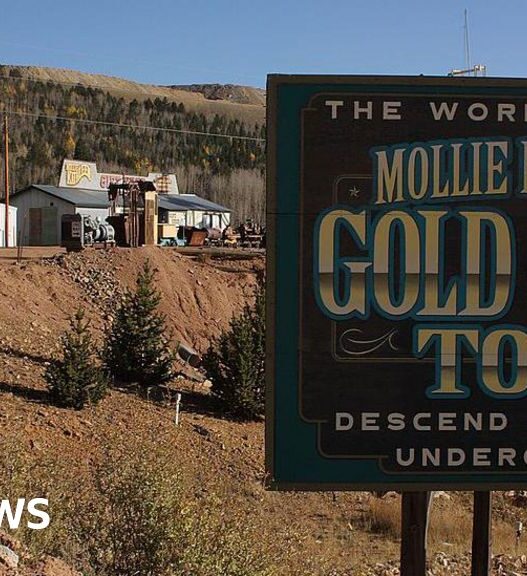 Multiple tourists trapped in Colorado gold mine