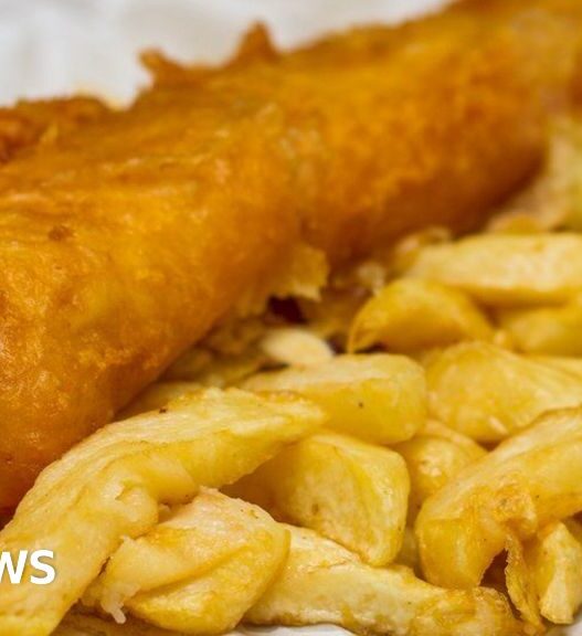 NHS bosses want chippy to sell fruit and veg