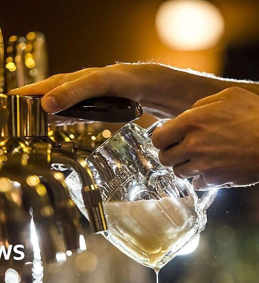 Prague to ban organised night pub crawls in bid for 'refined' visitors