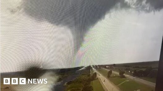 Tornadoes reported as Hurricane Milton lashes Florida